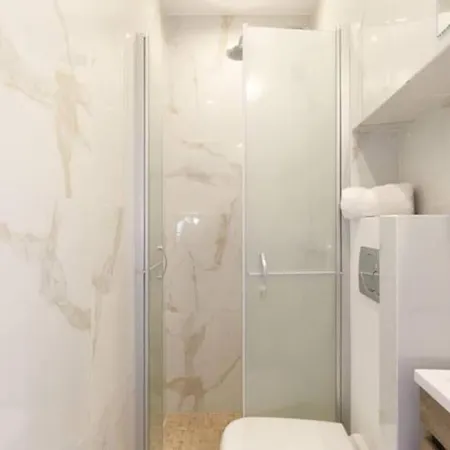 Le Petit Marche - New 2021 Fabuleux 2pax Wi-fi A/c * Antibes