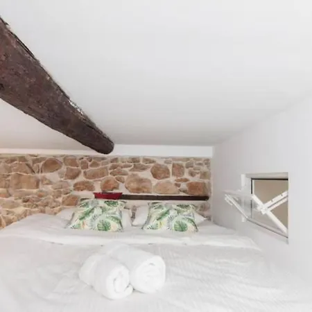 Le Petit Marche - New 2021 Fabuleux 2pax Wi-fi A/c Apartment