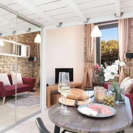 Le Petit Marche - New 2021 Fabuleux 2pax Wi-fi A/c Apartment Antibes